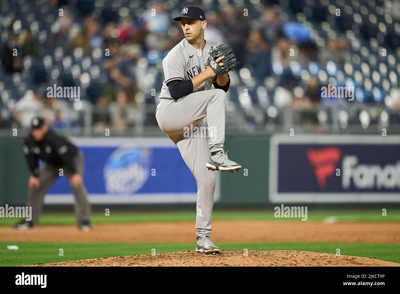 April 29 20261 New York pitcher Lucas Luetge (63) throws a pitch during the game with New York