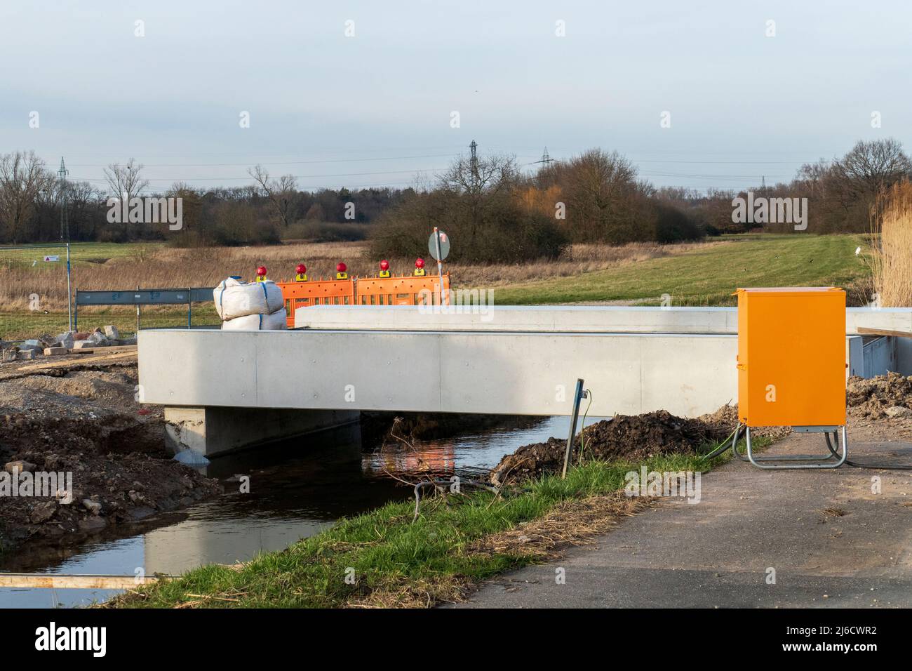NEUE BRUCKE visual data 8