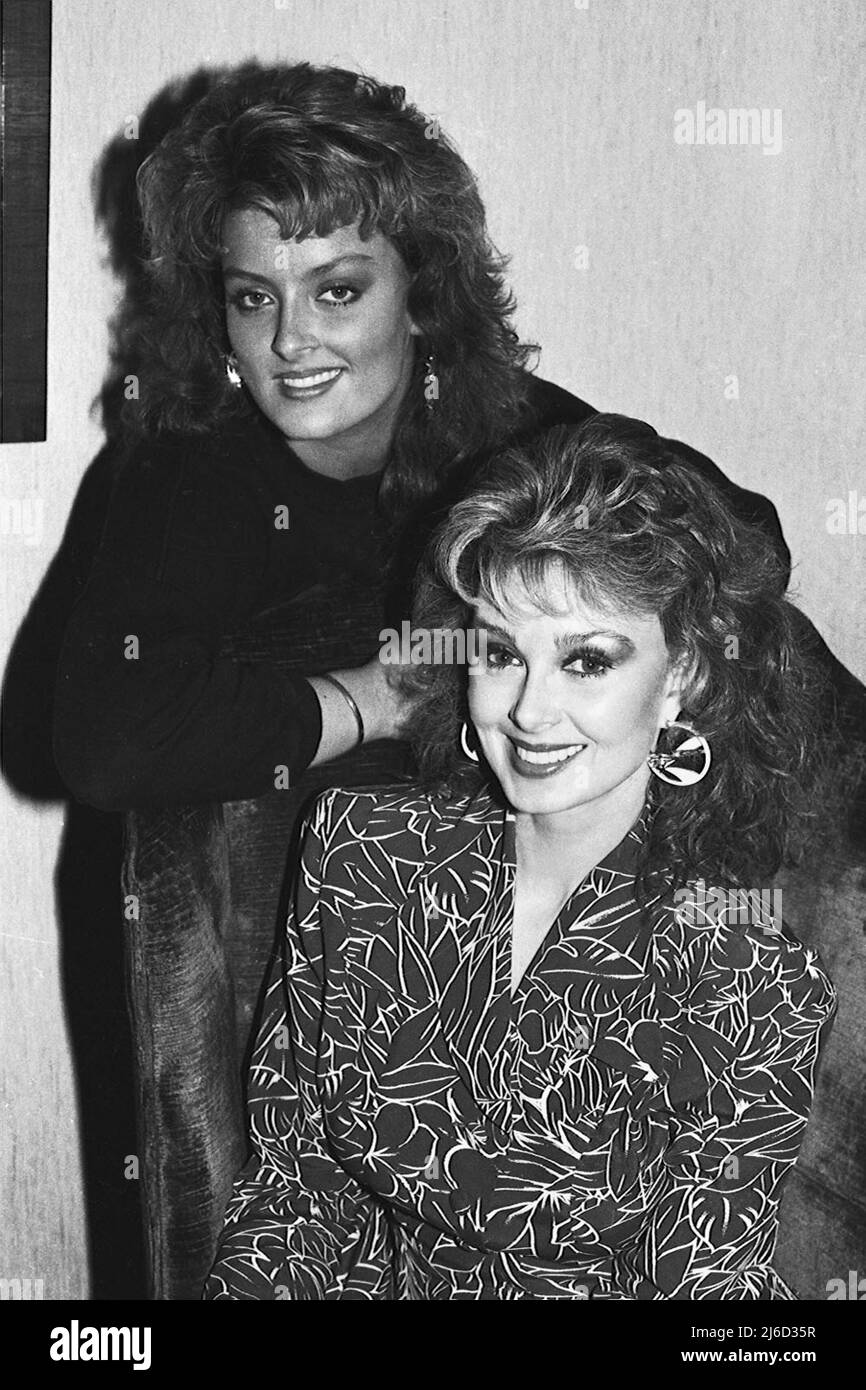 Naomi judd 2022 Black and White Stock Photos & Images - Alamy