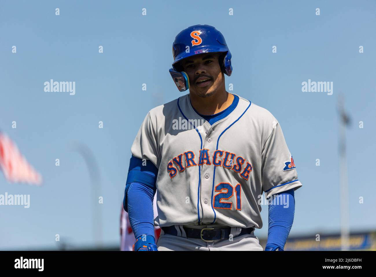 Syracuse mets online