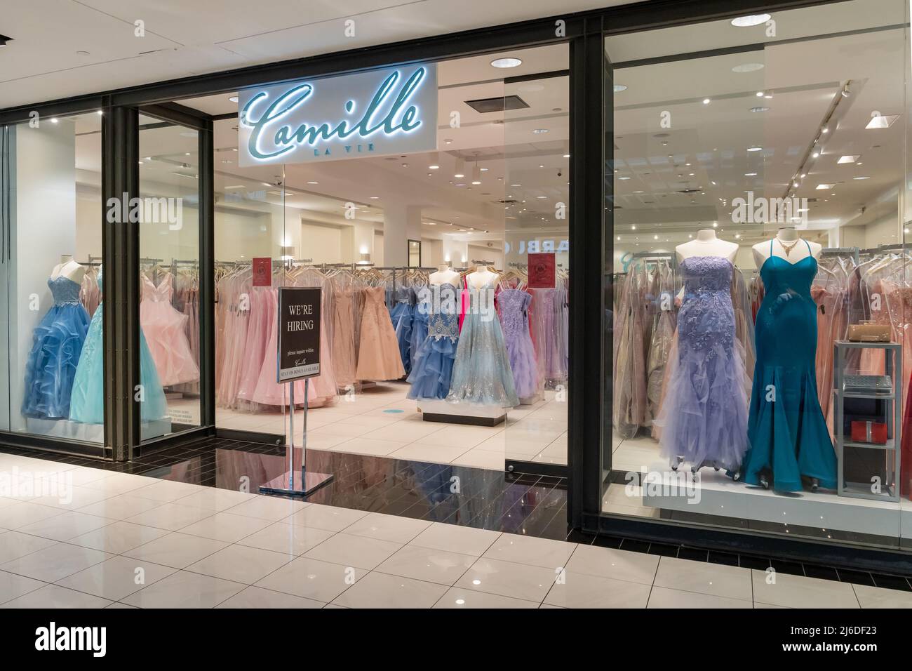 Galleria mall prom dress hotsell stores
