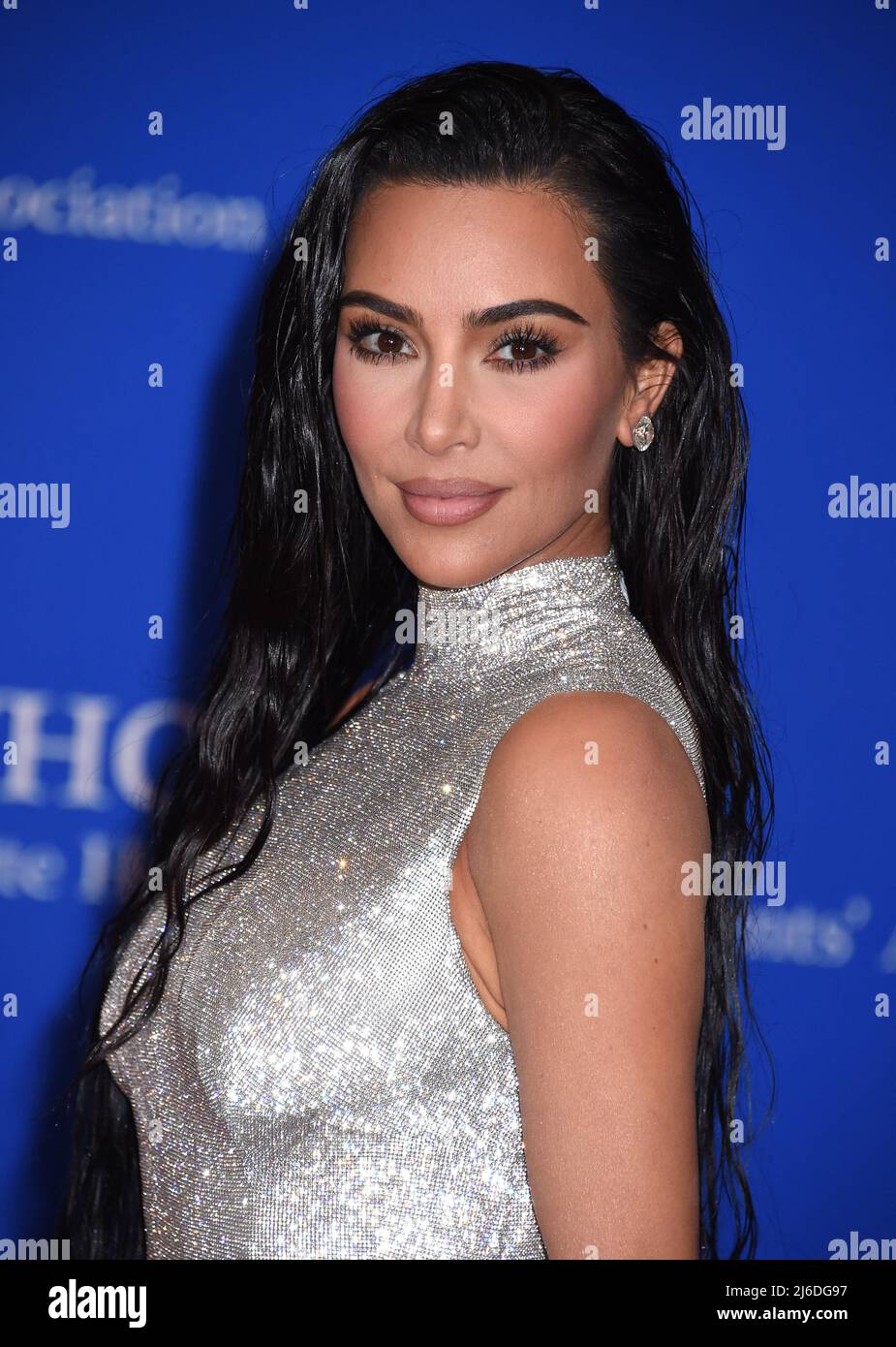 Kim kardashian hi-res stock photography and images - Page 2 - Alamy, image size:925x1390