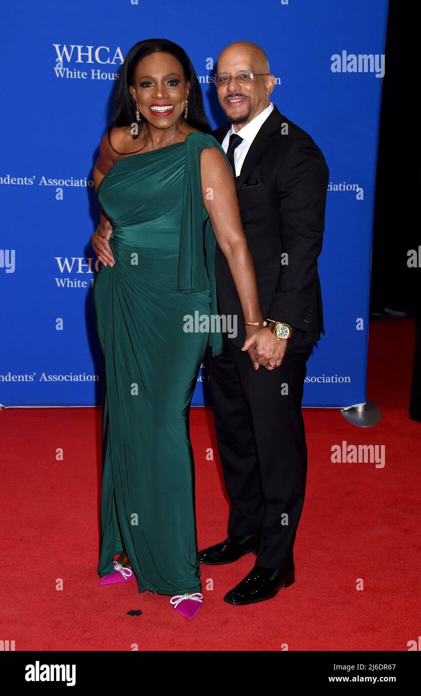 Sheryl Lee Ralph and Vincent Hughes arriving at the 2022 White House Correspondents' dinner held at the Washington Hilton Hotel on April 30, 2022 in Washington, D.C. © Tammie Arroyo / AFF-USA.com Stock Photo
