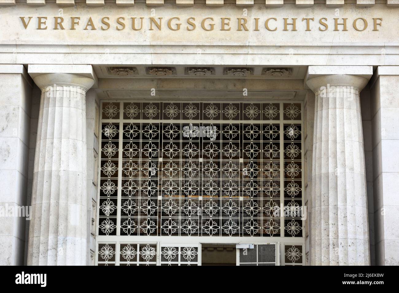 Verfassungsgerichtsbarkeit Hi-res Stock Photography And Images - Alamy