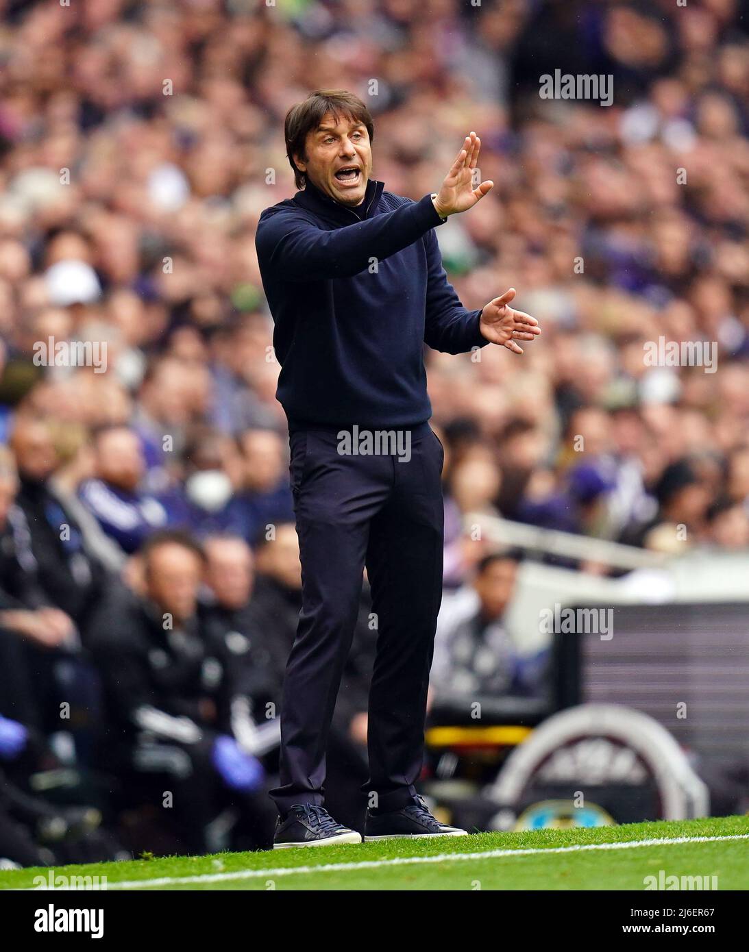 Tottenham Hotspur manager Antonio Conte on the touchline during the ...