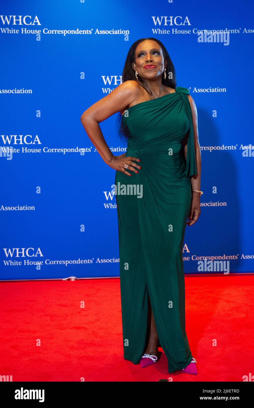 Sheryl Lee Ralph arrives for the 2022 White House Correspondents Association Annual Dinner at the Washington Hilton Hotel on Saturday, April 30, 2022.  This is the first time since 2019 that the WHCA has held its annual dinner due to the COVID-19 pandemic. Credit: Rod Lamkey / CNP /MediaPunch Stock Photo