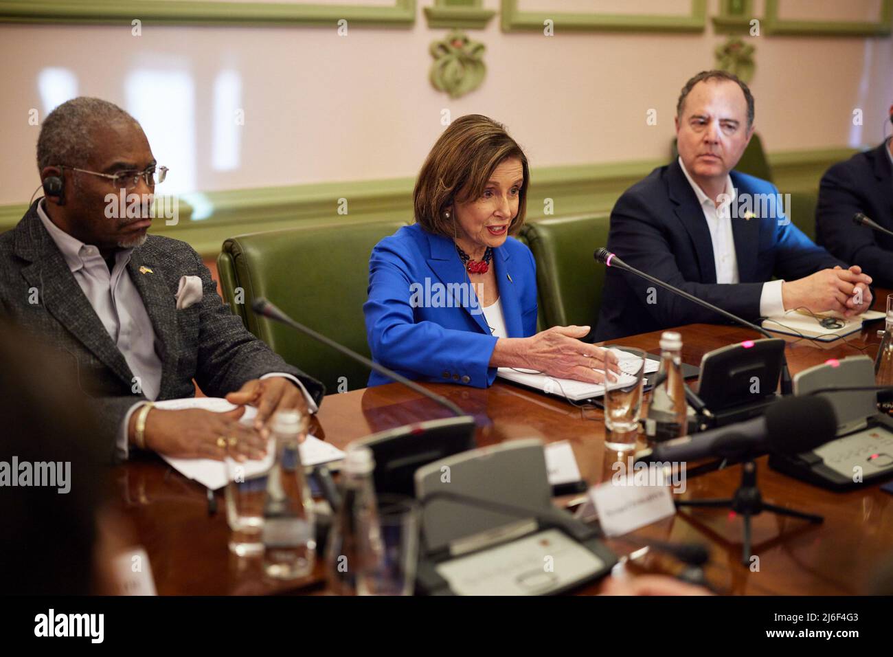 Kyiv, Ukraine. 01st May, 2022. U.S. Speaker Nancy Pelosi, center, with Rep. Gregory Meeks, left, and Rep. Adam Schiff, right, during a bilateral meeting with Ukrainian President Volodymyr Zelenskyy at the Mariyinsky palace, May 1, 2022 in Kyiv, Ukraine. Pelosi is the highest ranking elected U.S. official to visit Kyiv since the Russian invasion. Credit: Ukraine Presidency/Ukraine Presidency/Alamy Live News Stock Photo