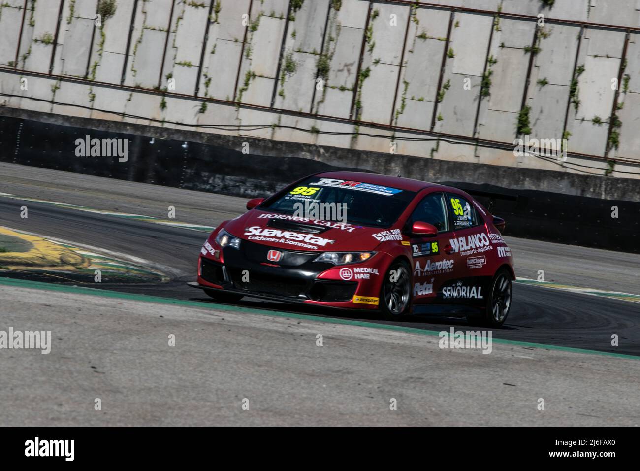 May 1, 2022, Sao Paulo, Sao Paulo, Brasil: Motorsport: FIA/TCR South  America Endurance Stage at Interlagos. May 1, 2022, Sao Paulo, Brazil:  Drivers and teams race for the Endurance stage of TCR