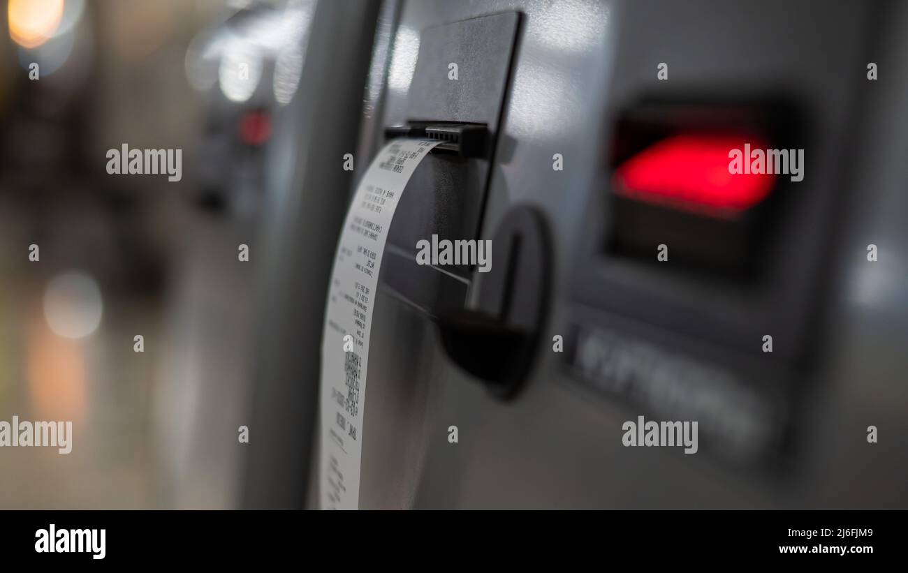 Check prints hi-res stock photography and images - Alamy