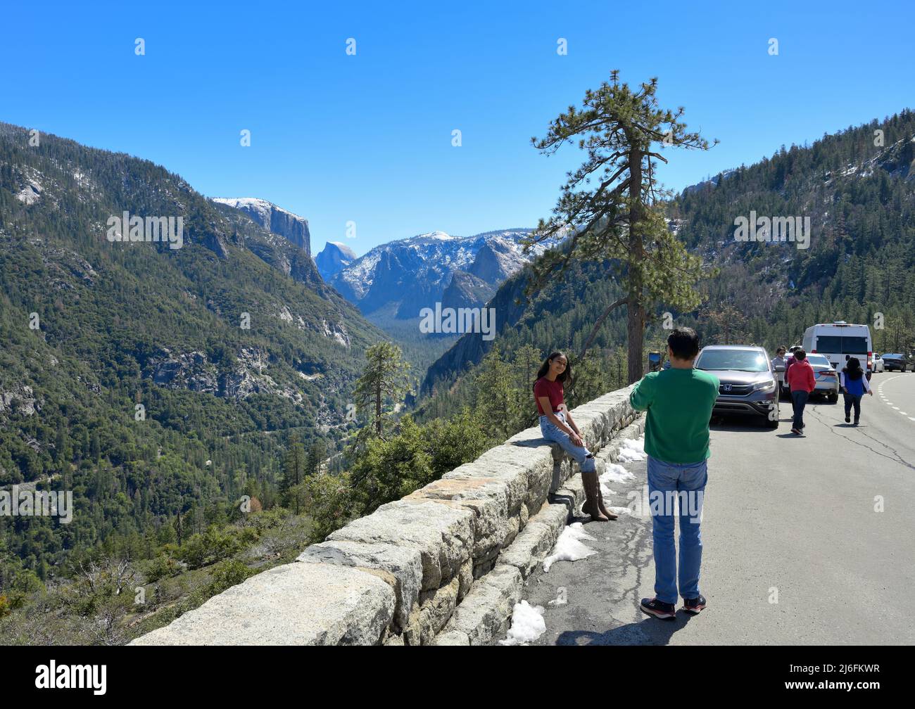 Tourists arriving at the iconic Yosemite Valley on scenic highway 41