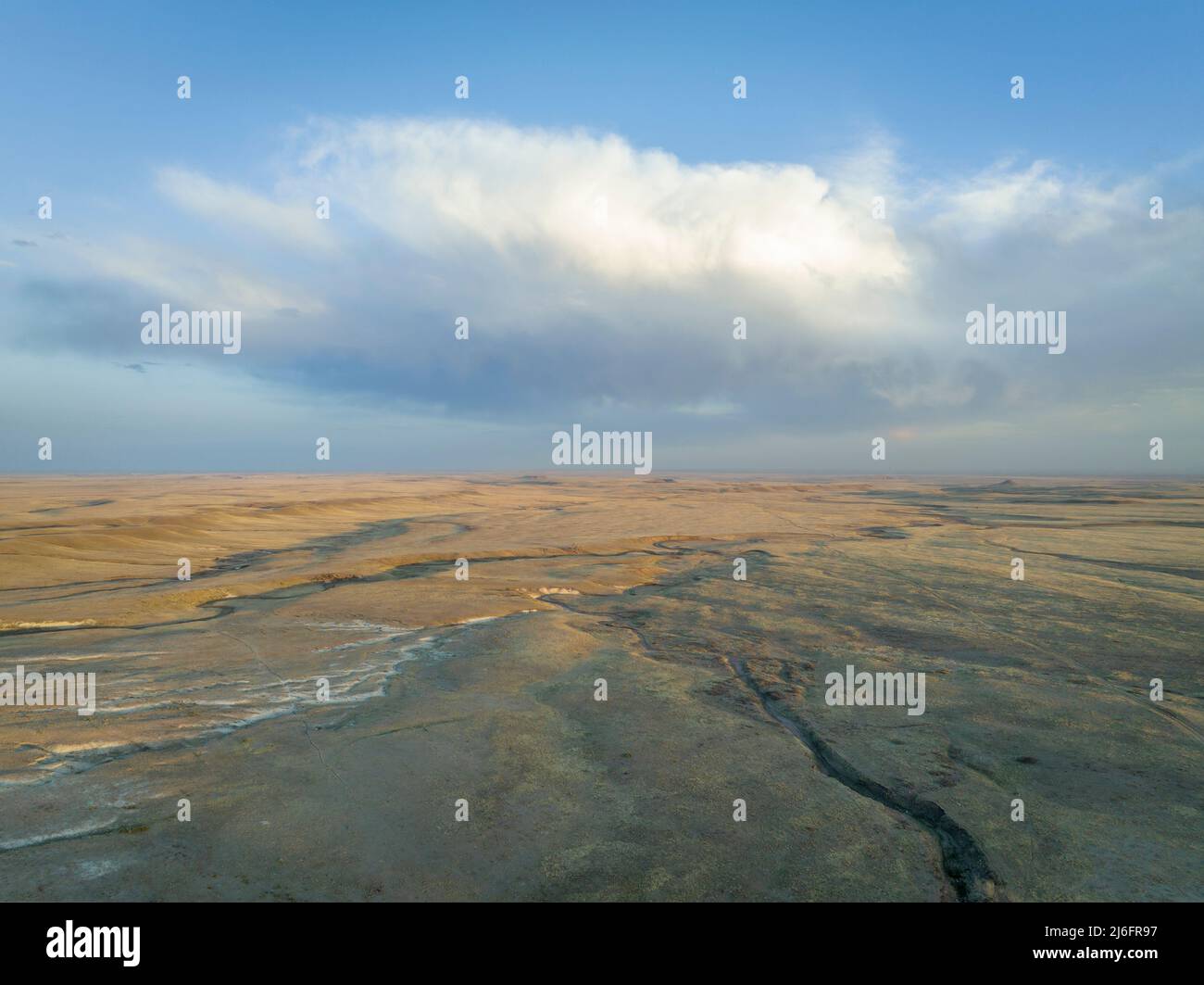 Prairie Early Spring Colorado plains prairie road hi-res stock photography and images - Alamy
