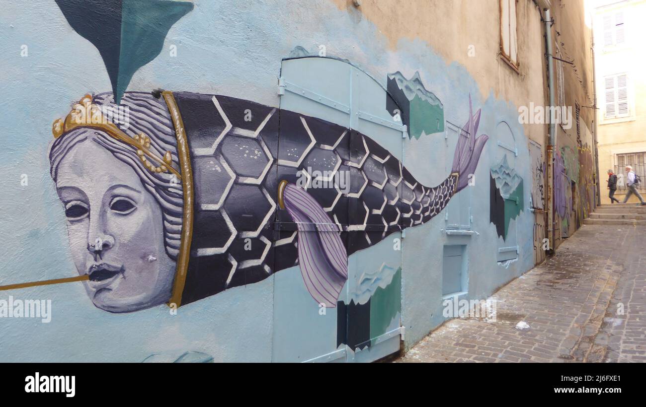 Street art in den Gassen von Marseille Stock Photo