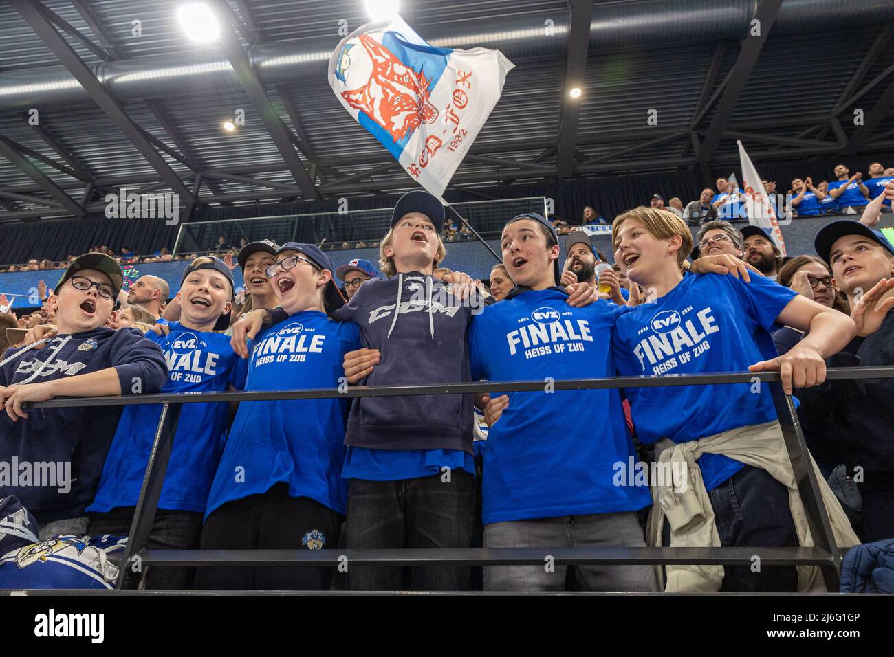 Zug fans jump together for joy during the National League Playoff Final