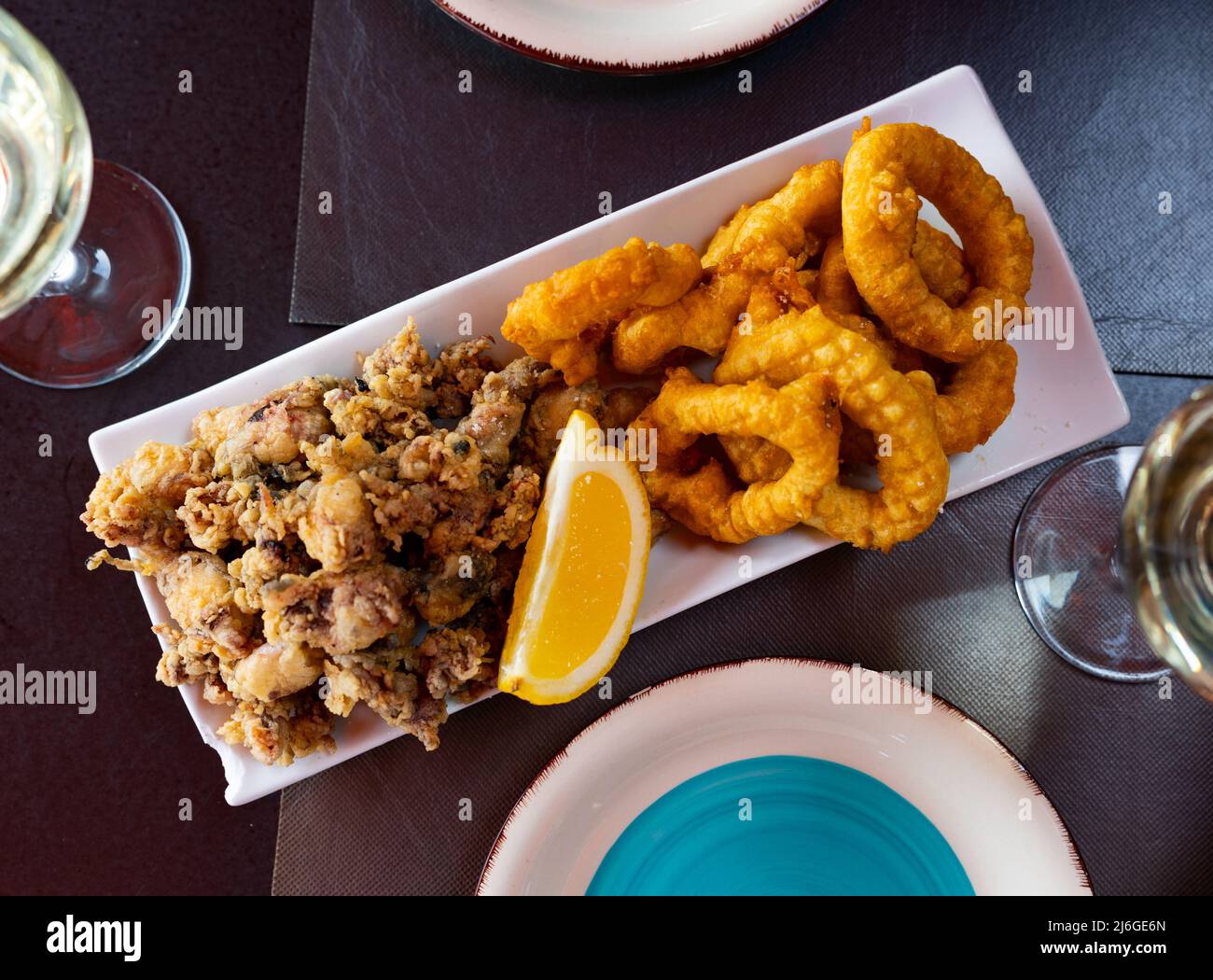 Chipirones Romana Hi res Stock Photography And Images Alamy chipirones-romana-hi-res-stock-photography-and-images-alamy