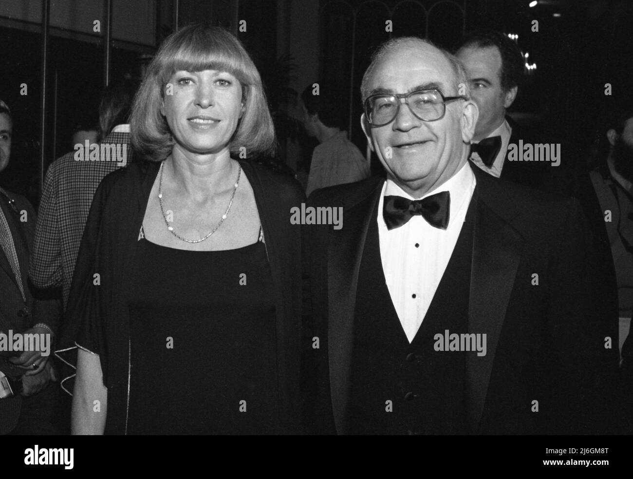 Ed Asner and wife Nancy at the 34th Directors Guild of America Awards