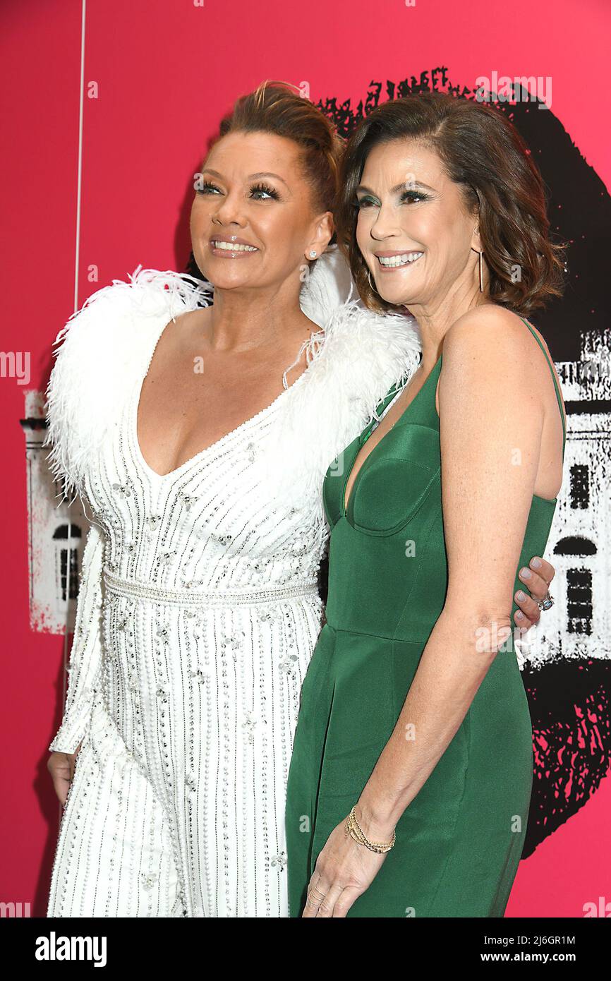 Vanessa Williams and Teri Hatcher, who were on "Desparate Housewives