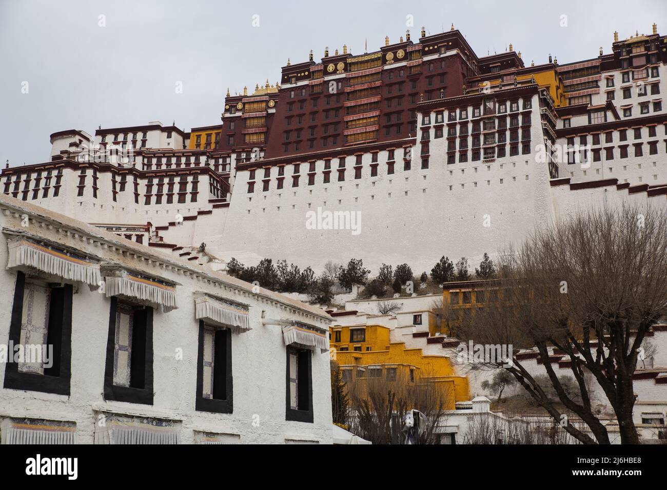 Potala Palace, Lhasa, Tibet Stock Photo - Alamy