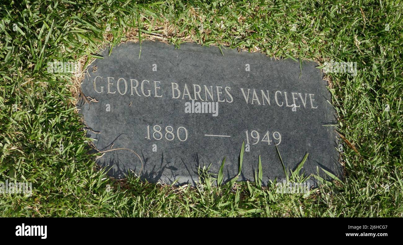 Los Angeles, California, USA 24th April 2022 A general view of atmosphere of George Barnes Van Cleve Grave at Hollywood Forever Cemetery on April 24, 2022 in Los Angeles, California, USA. Photo by Barry King/Alamy Stock Photo Stock Photo
