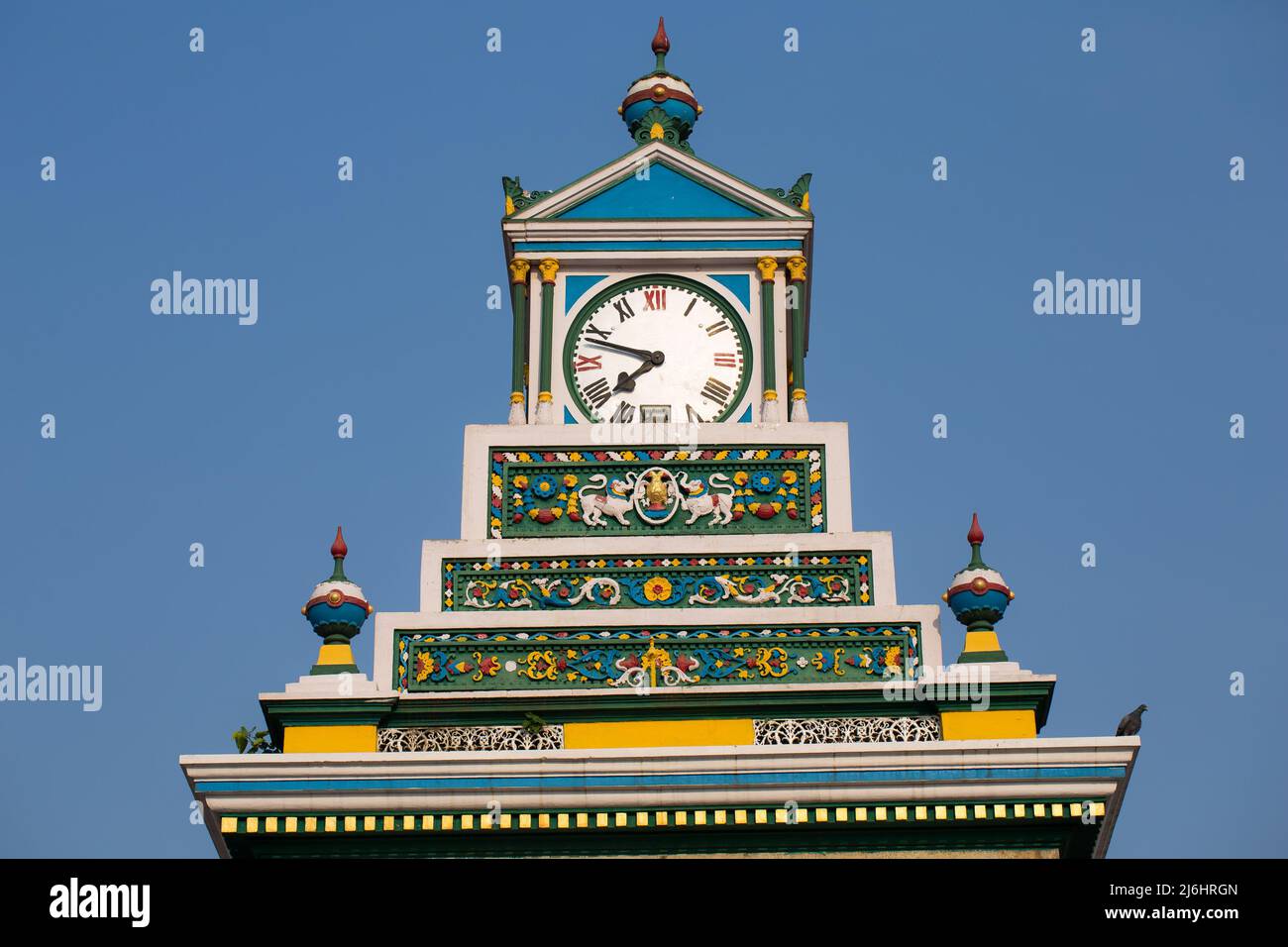 Close up of Landmark historic clock tower Chikka Gadiyara aka Dufferin Clock Tower with the clock still showing time at Mysuru, Karnataka, India Stock Photo