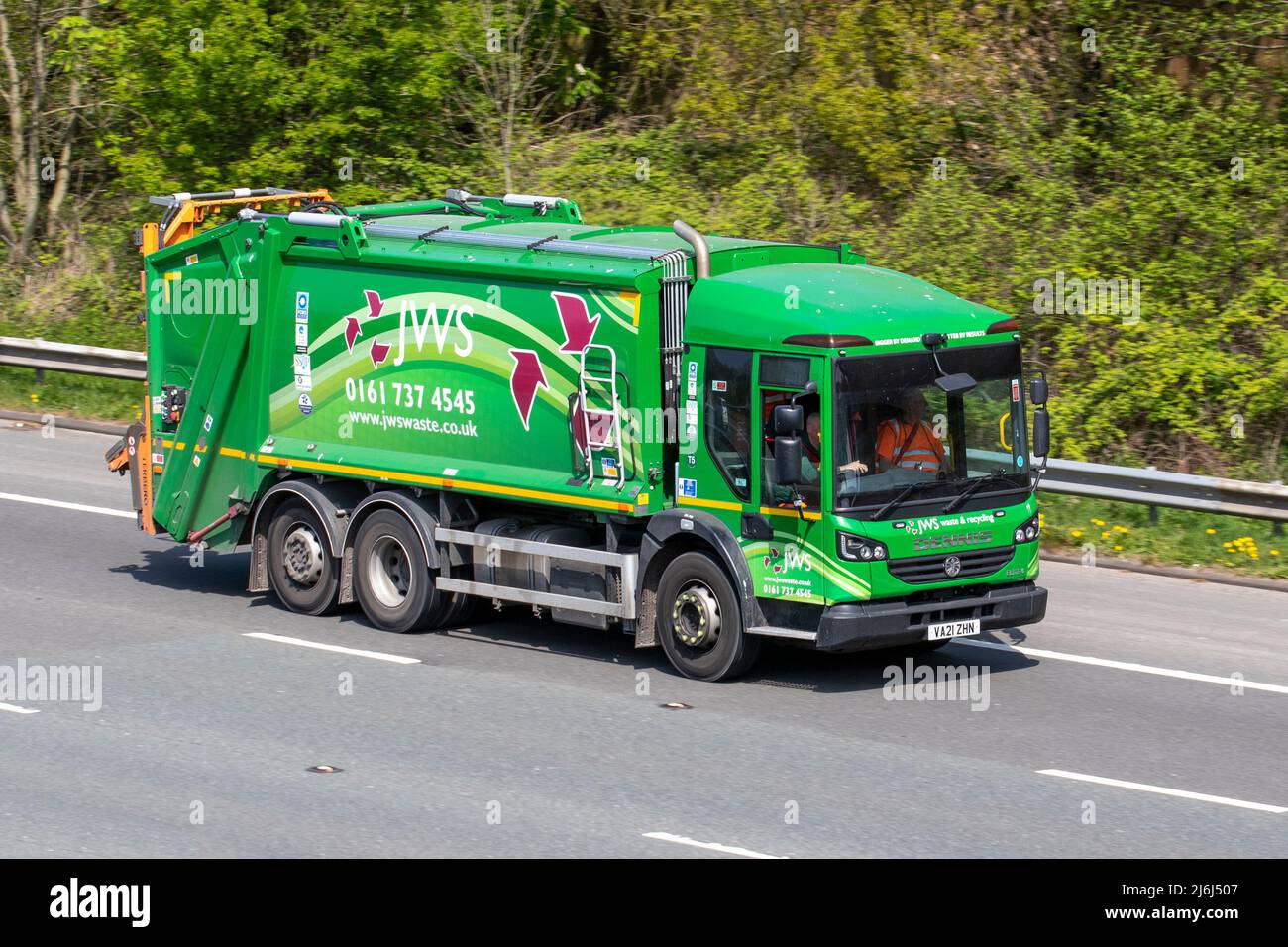 JWS Waste refuse collection wagon. 2021 green Dennis Elite 6 W2628VRH6 ...