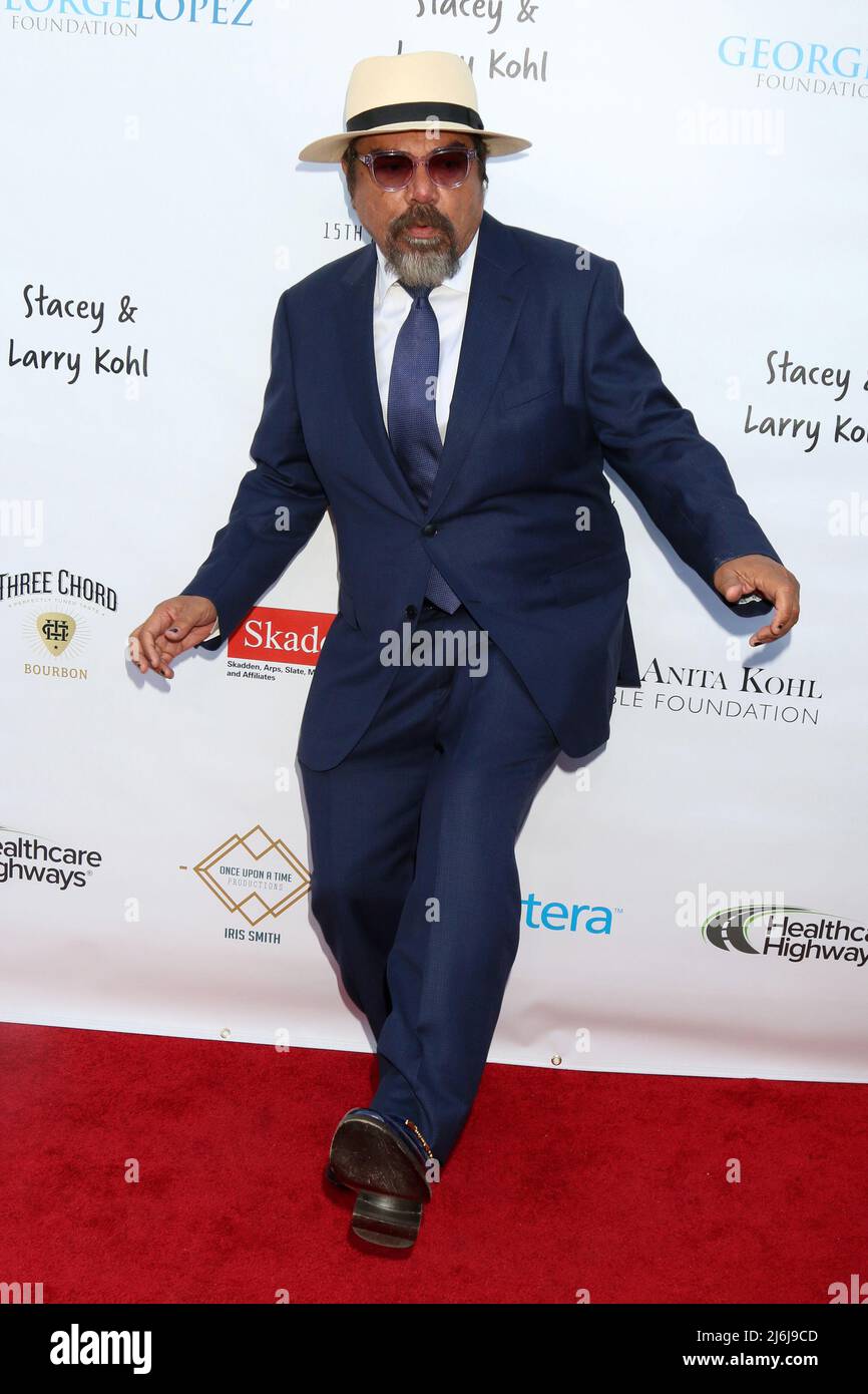 May 1, 2022, Brentwood, CA, USA: LOS ANGELES - MAY 1:  George Lopez at the George Lopez Foundation's 15th Annual Celebrity Golf Tournament - Pre-Party at Baltaire Restaurant on May 1, 2022  in Brentwood, CA (Credit Image: © Kay Blake/ZUMA Press Wire) Stock Photo