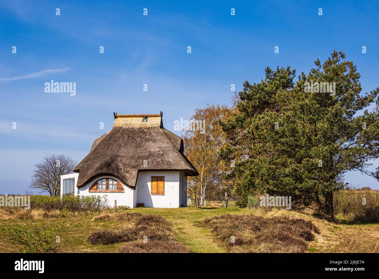 Cottage between Vitte and Neuendorf on the island Hiddensee, Germany. Stock Photo