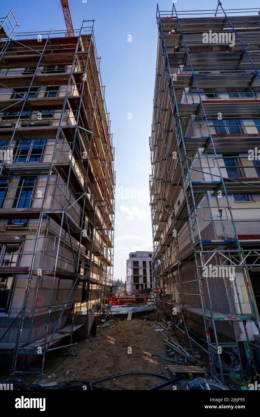 Shell of apartment buildings with scaffolding in Bad Homburg (Vickers - Areal) near Frankfurt am Main Stock Photo