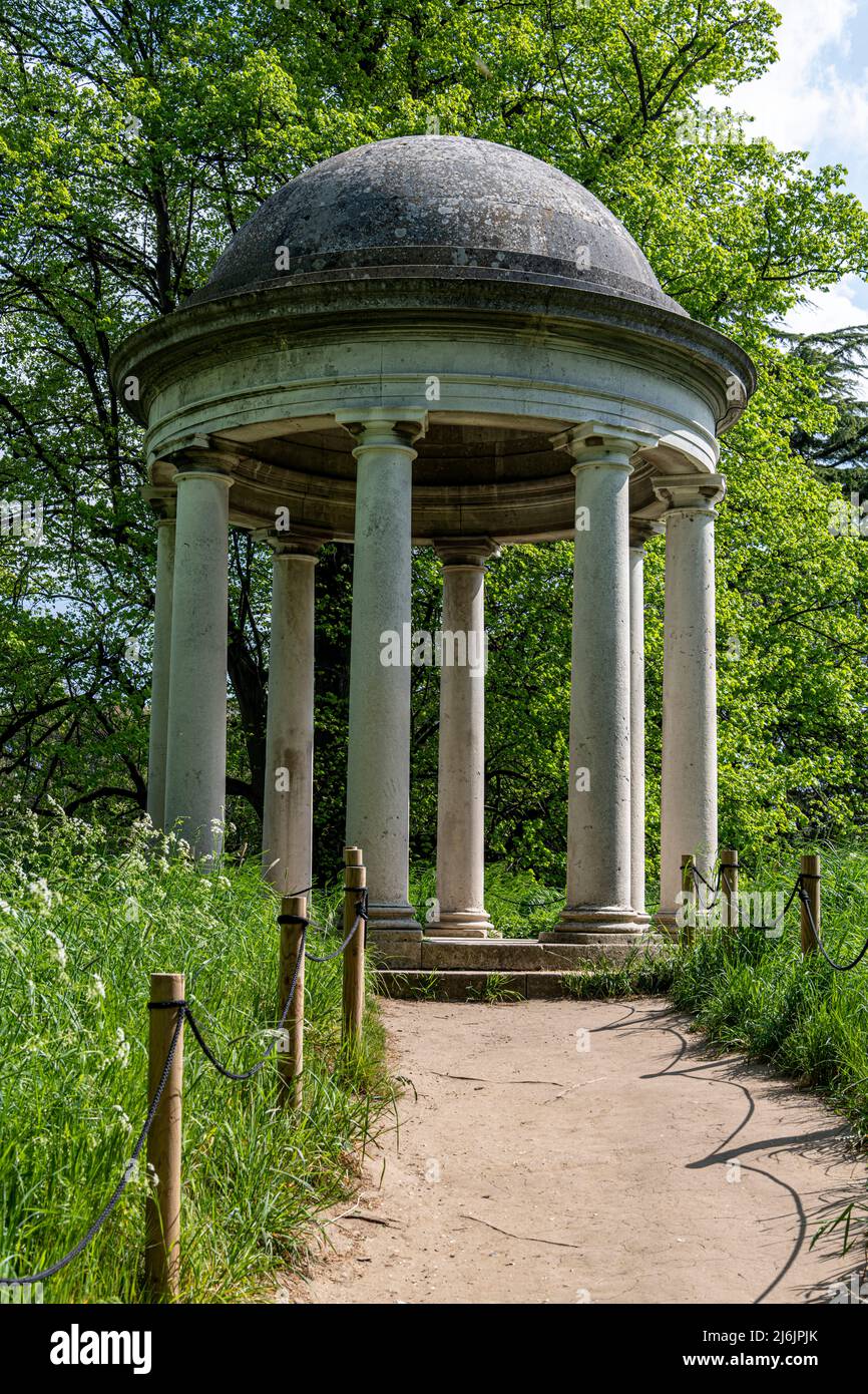 Temple of Aeolus, Kew Gardens Stock Photo