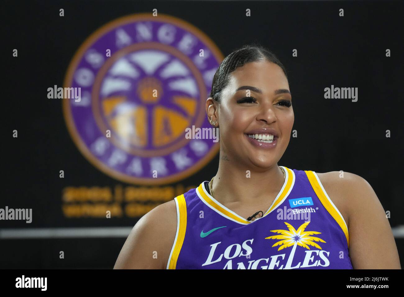 Los Angeles Sparks center Liz Cambage (1) poses during media day,  Wednesday, Apr. 27, 2022, in Torrance, Calif. (Photo by Image of Sport/Sipa  USA Stock Photo - Alamy