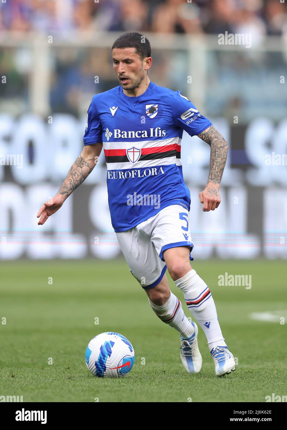 Genoa, Italy. 30 April 2022. Nadiem Amiri of Genoa CFC speaks with Manolo  Portanova of Genoa CFC during the Serie A football match between UC  Sampdoria and Genoa CFC. Credit: Nicolò Campo/Alamy