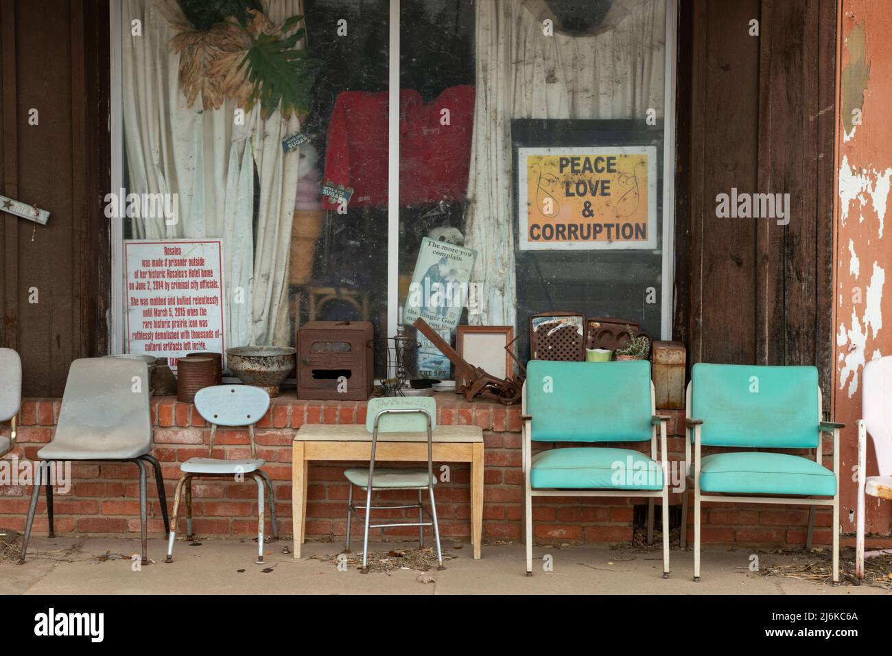 USA, Great Plains, Kansas, Harper County, Harper, Peace, Love and