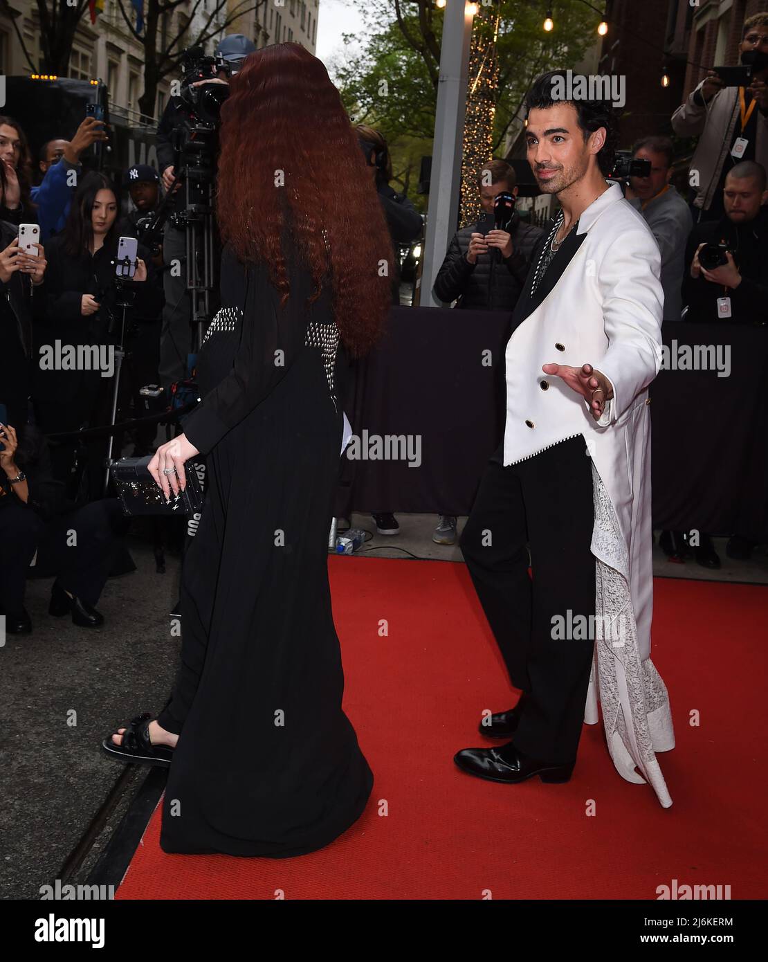 New York City, USA. 02nd May, 2022. New York City, USA. 02nd May, 2022.  Sophie Turner and Joe Jonas wearing Moschino leaving the Mark Hotel for the MET  Gala on May 02