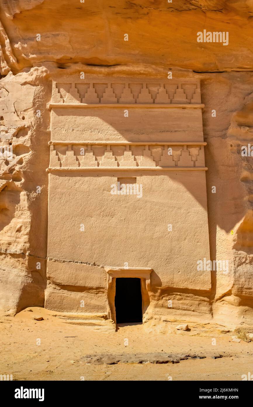 Rock cut tomb at Mada'in Saleh, Hegra, Saudi Arabia, UNESCO World Heritage Site Stock Photo