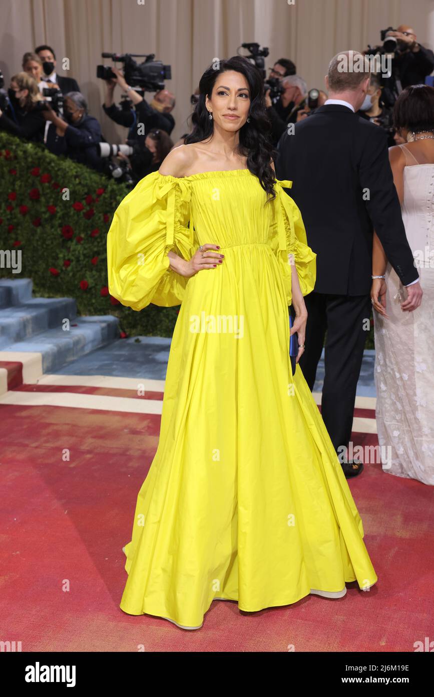 Huma Abedin arrives at the In America An Anthology of Fashion themed