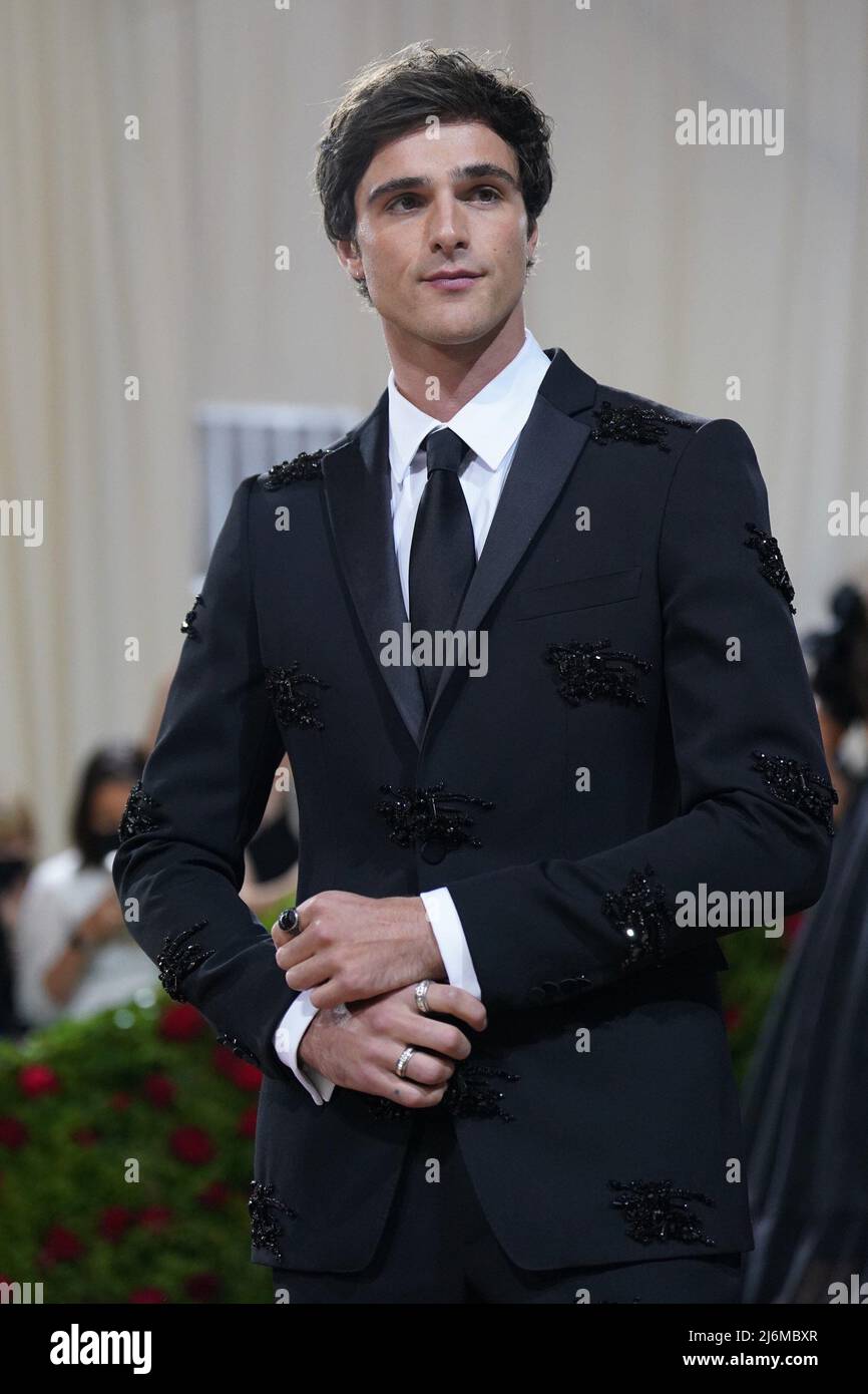 New York, NY, USA. 2nd May, 2022.Jacob Elordi, in Burberry at arrivals