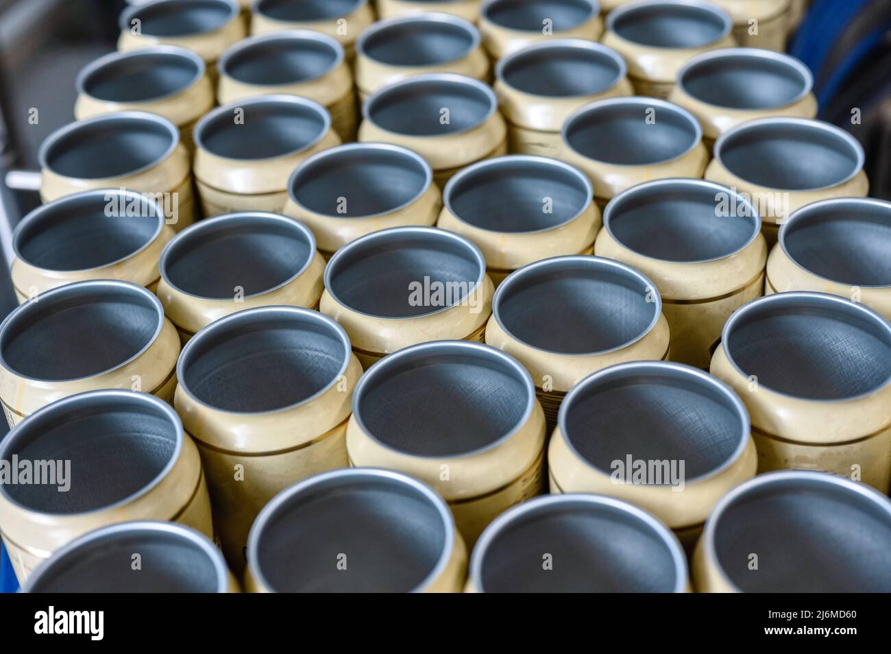Many empty beer cans on the conveyor Stock Photo Alamy