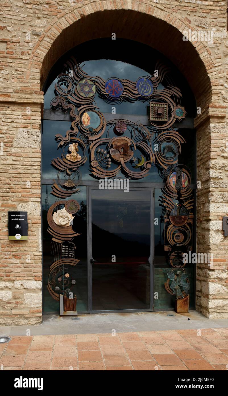 Italy Emilia Romagna Bertinoro: Interfaith Museum: Detail of the portal Stock Photo