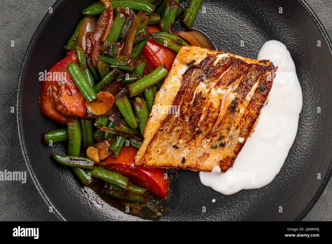 Grilled salmon steak with vegetables Stock Photo - Alamy