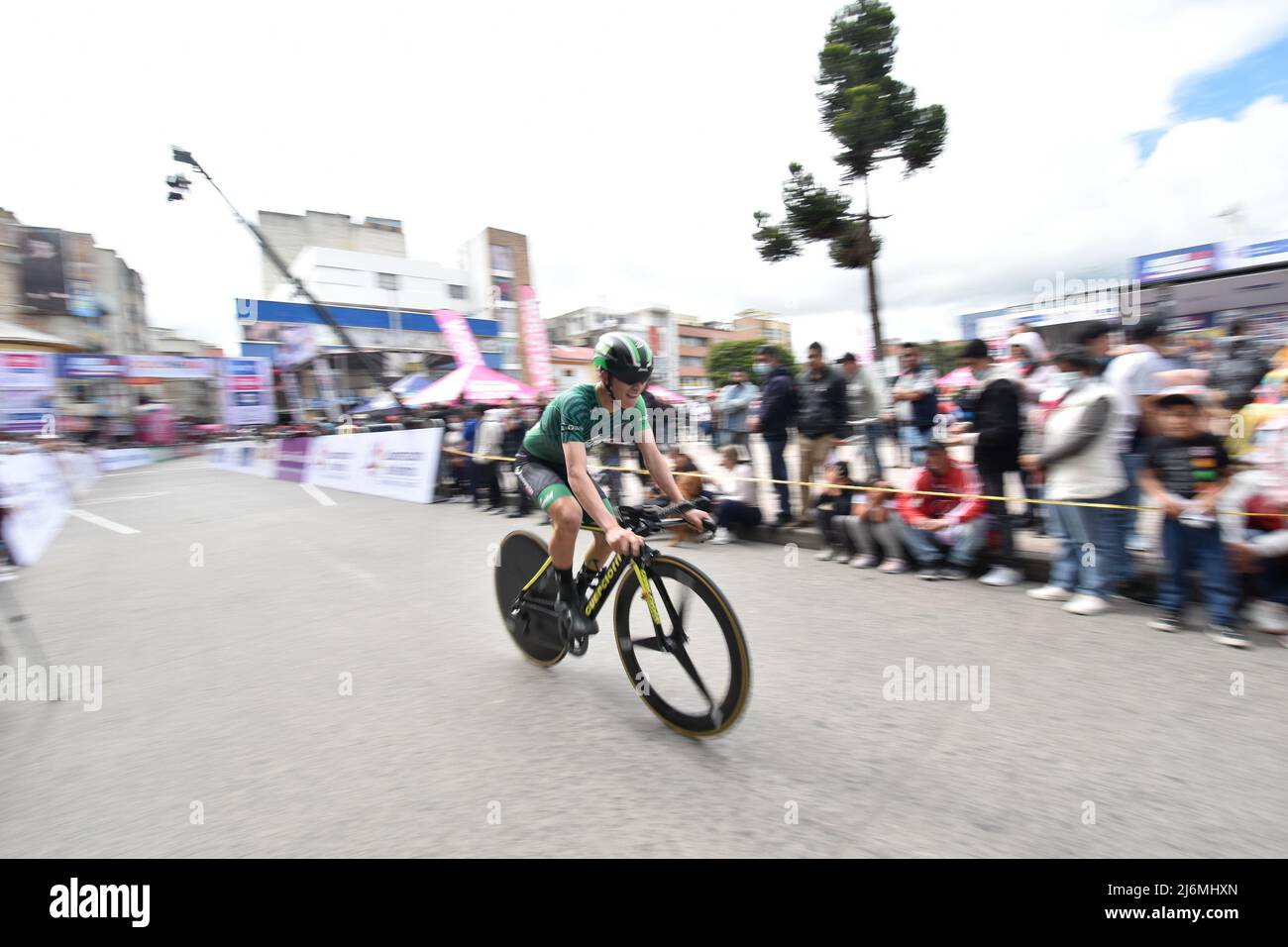 Pasto, Colombia. 02nd May, 2022. Participants compete during the 2022 Vuelta de la Juventud cycling race in Pasto, Colombia on May 2, 2022. Photo by: Camilo Erasso/Long Visual Press Credit: Long Visual Press/Alamy Live News Stock Photo