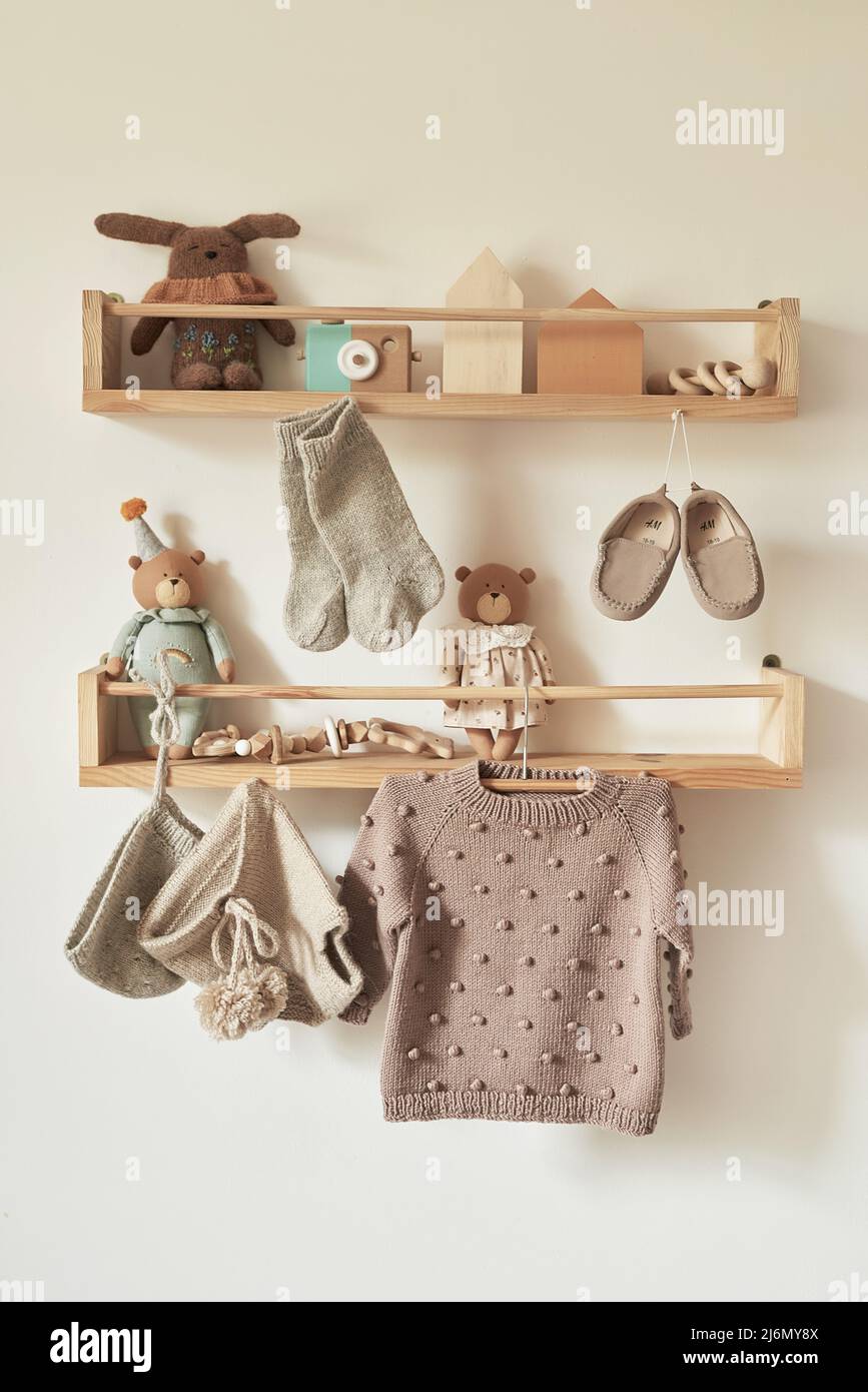 Nursery Hanging Shelf Hanging Baby Clothes Rack Shelf With Hanging