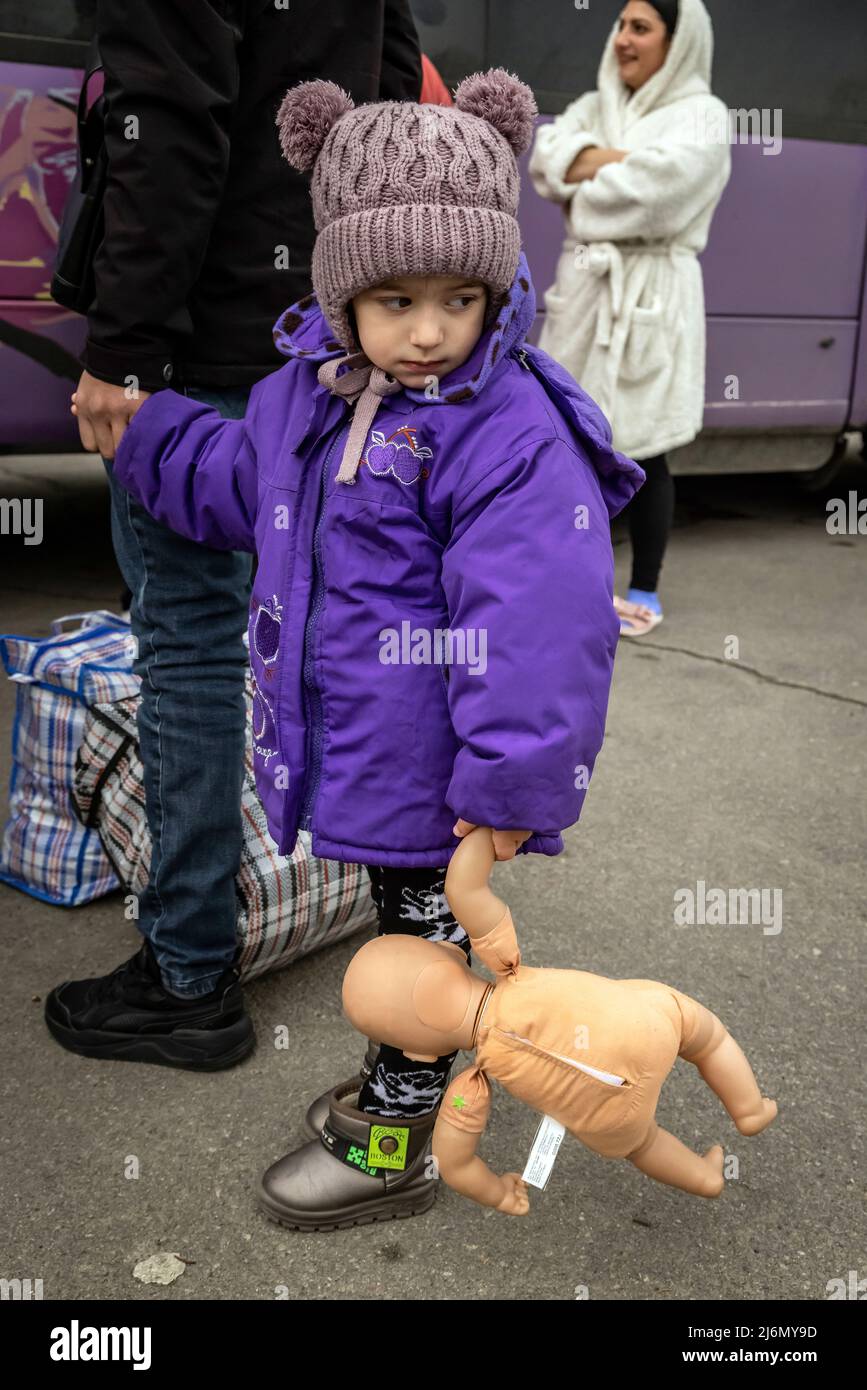 Refugees from Ukraine leave the Moldovan capital Chisinau. From here, the NGO 'Be an Angle' from Berlin organises the onward journey of the refugees by bus to Germany. Stock Photo