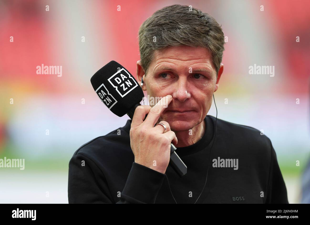 Leverkusen, Germany. 20th Dec, 2014. German Bundesliga 1, Season 2014/2015,  matchday 16, Bayer 04 Leverkusen vs Eintracht Frankfurt -- Takashi Inui  (li.) and Stefan Kie§ling (Kiessling) (Leverkusen) Credit: kolvenbach/Alamy  Live News Stock Photo - Alamy