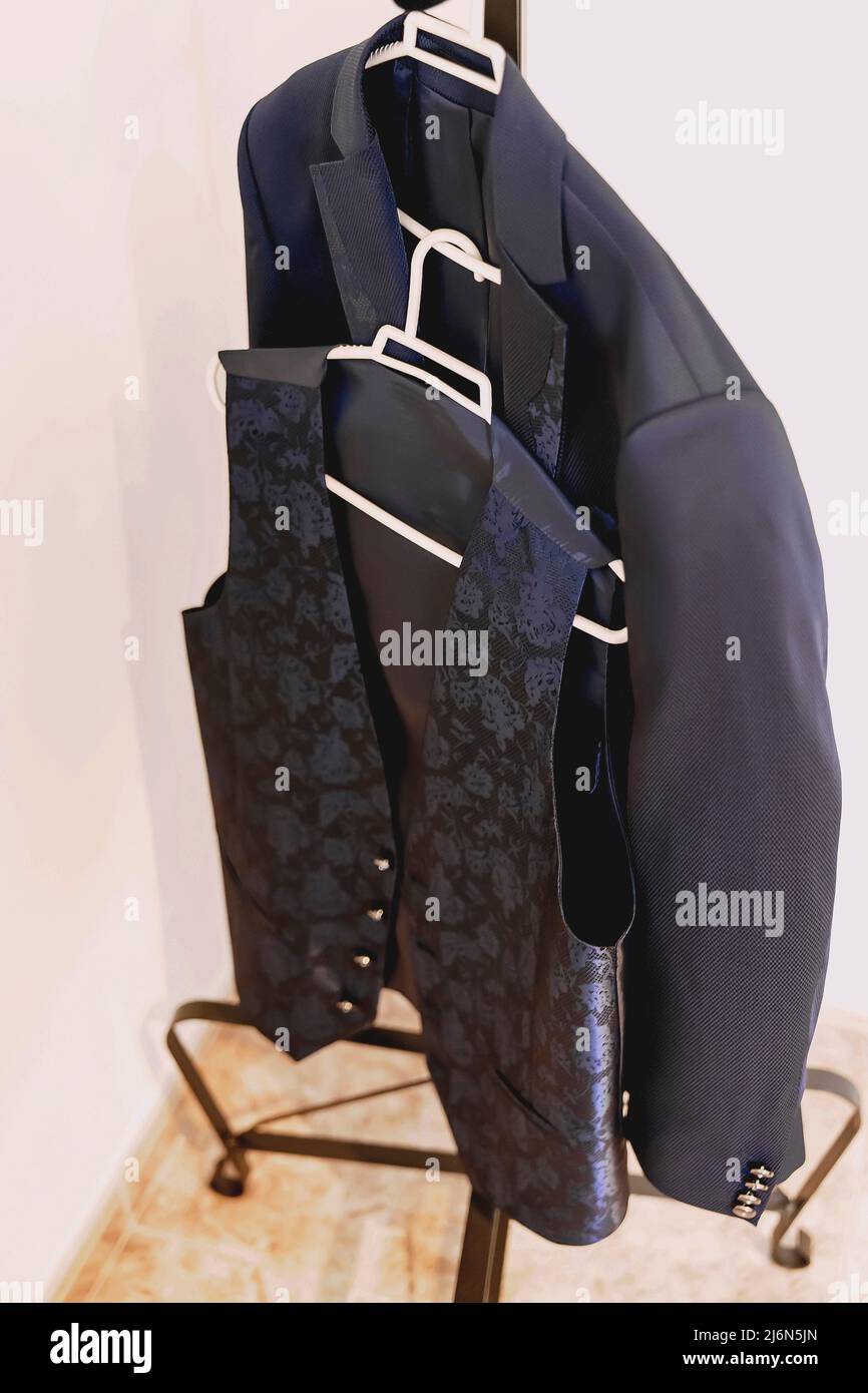 White rack hi-res stock photography and images - Alamy