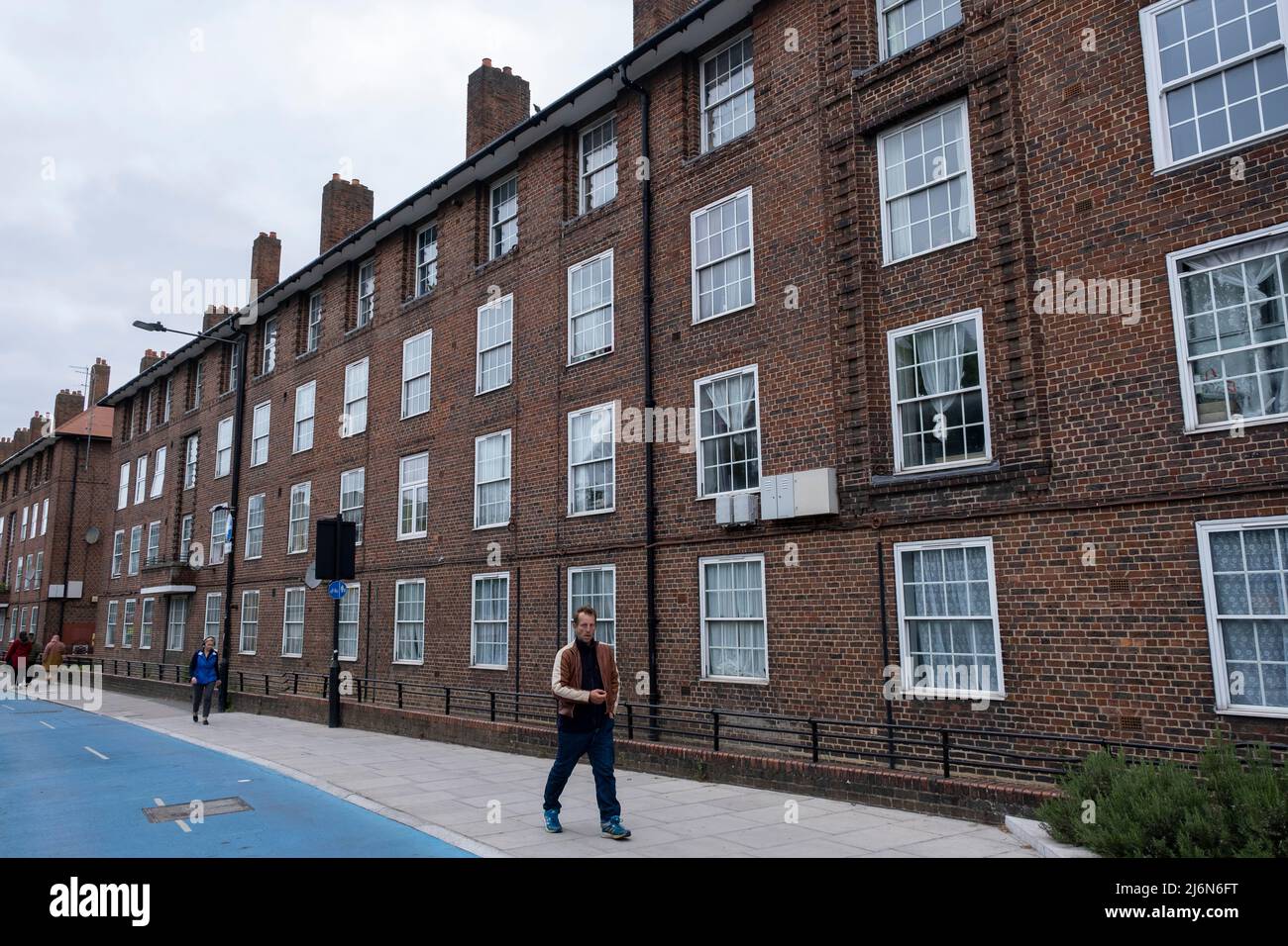 Social housing block in Shadwell on 27th April 2022 in London, United Kingdom. Council estates like this are very common all over the capital, and in particular in areas such as Tower Hamlets which is the most densely populated area in the London. Stock Photo