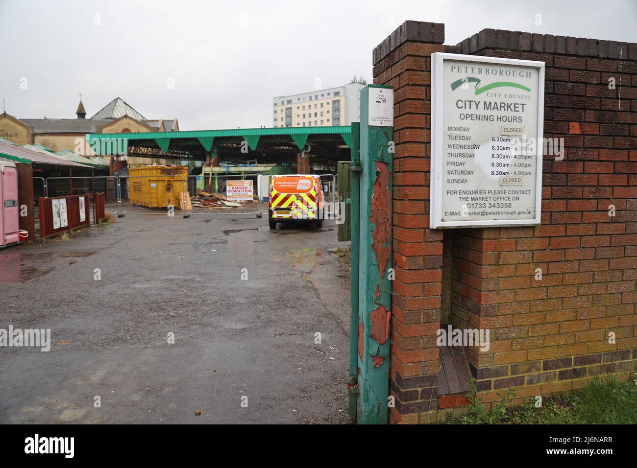 Peterborough City Market Permanent Market in PETERBOROUGH🏈 Descubra a