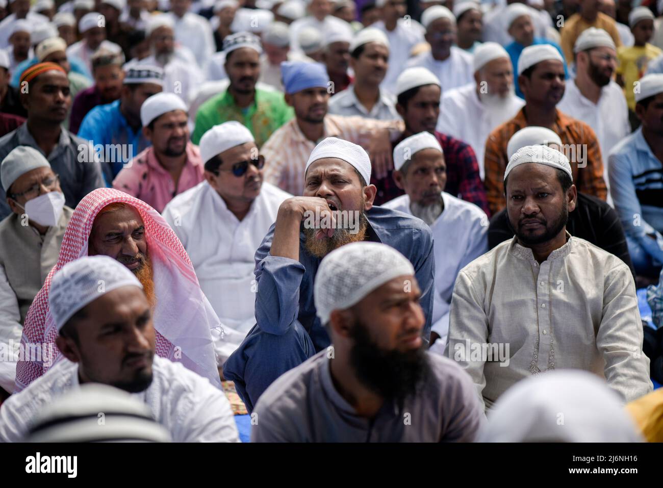 Guwahati, Assam, India. 03rd May, 2022. Muslim people offer prayer at a Eidgah to start the Eid al-Fitr festival, which marks the end of their holy fasting month of Ramadan, in Guwahati, Assam, India on May 03, 2022. Credit: David Talukdar/Alamy Live News Stock Photo