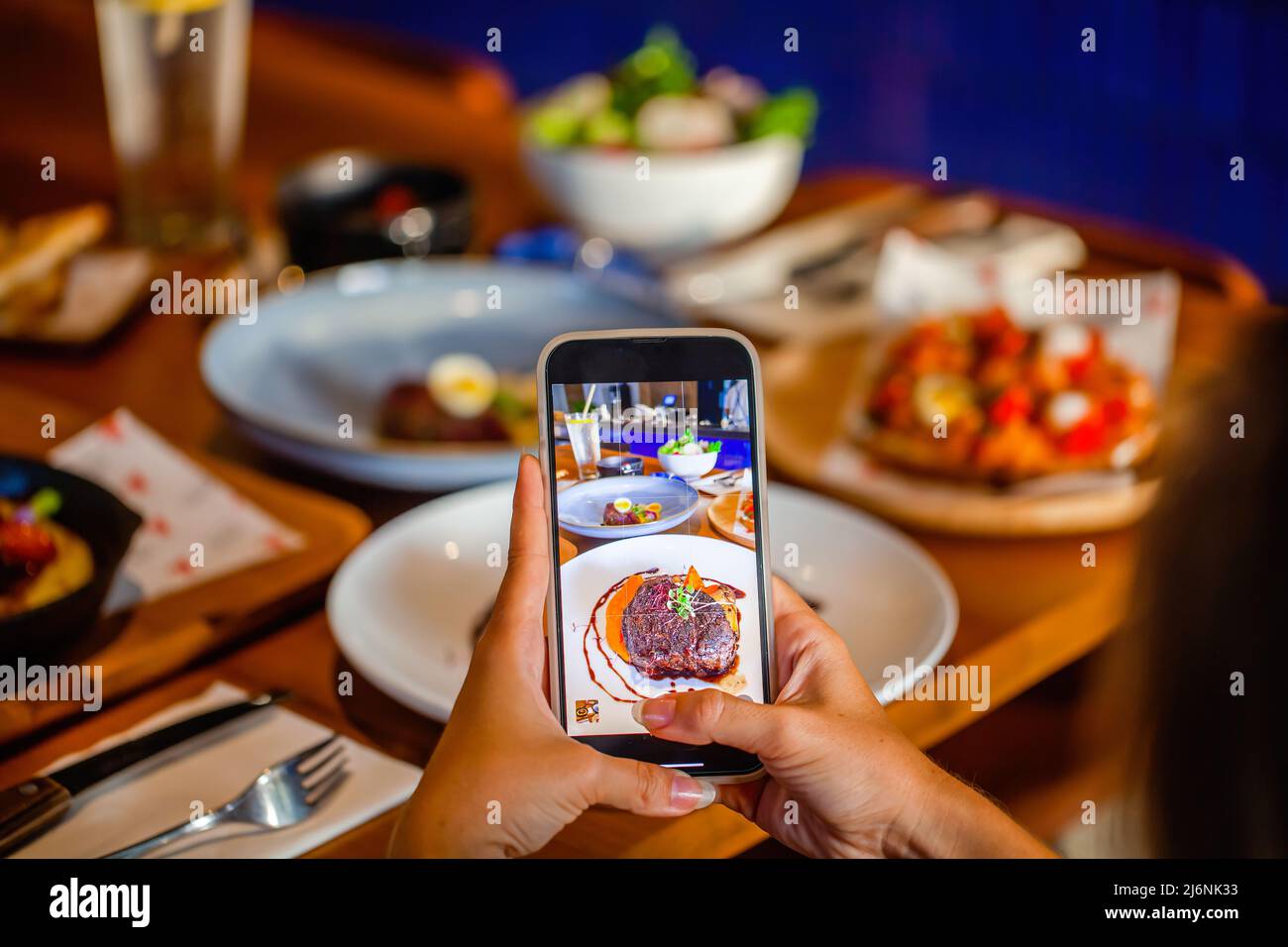 Mobile photograph delicious meal hi-res stock photography and images ...