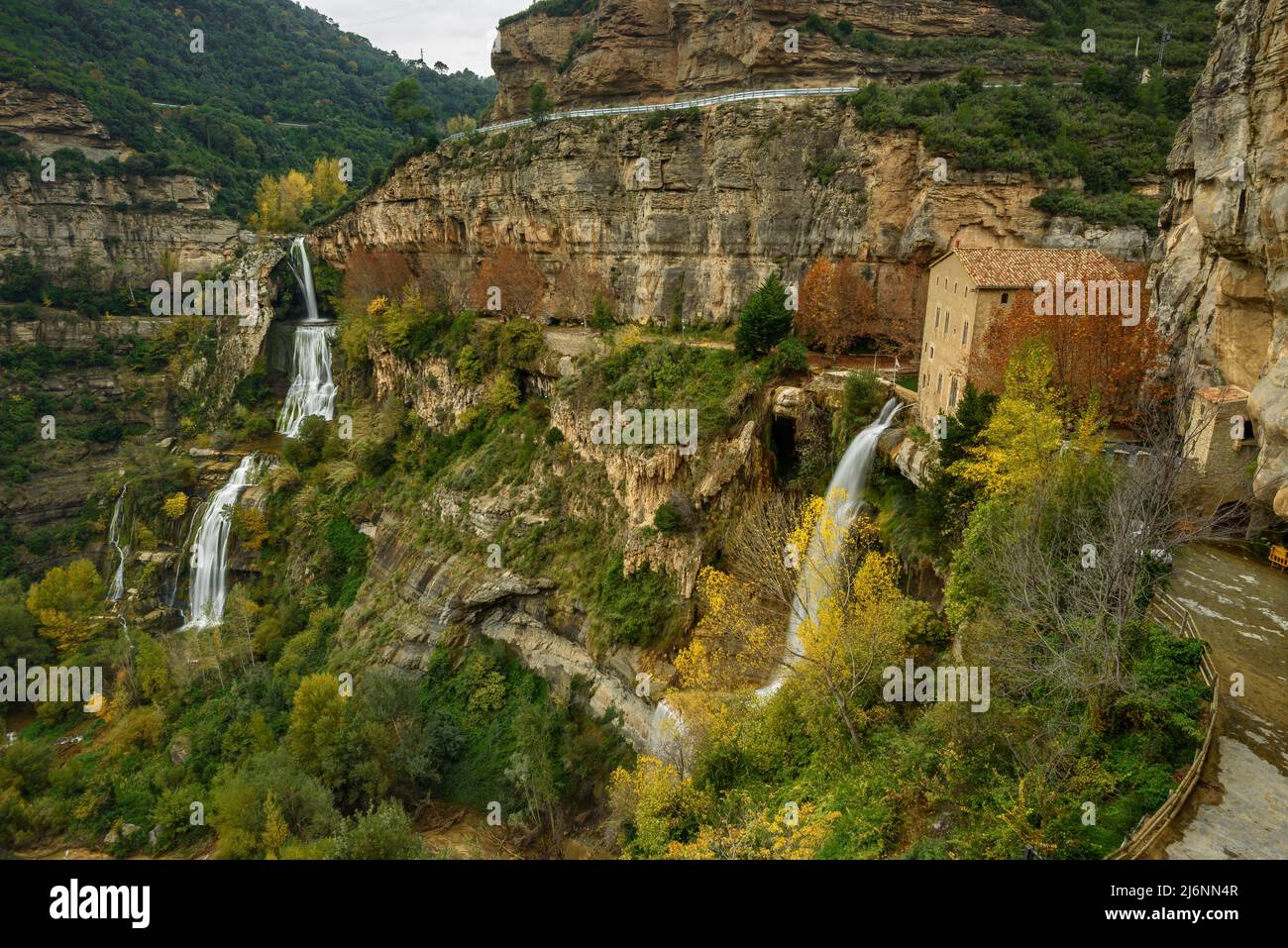 Sant Miquel del Fai sanctuary and waterfalls in autumn (Barcelona, Catalonia, Spain) ESP: Cascadas y santuario de Sant Miquel del Fai, en otoño (BCN) Stock Photo