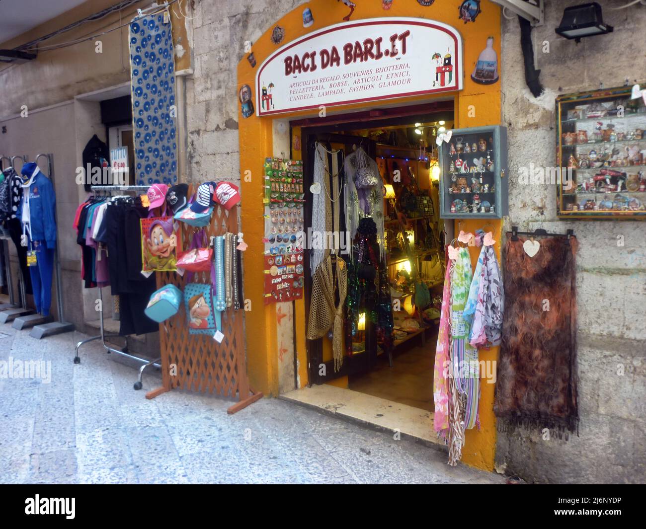 Souvenirs bari italy hi-res stock photography and images - Alamy