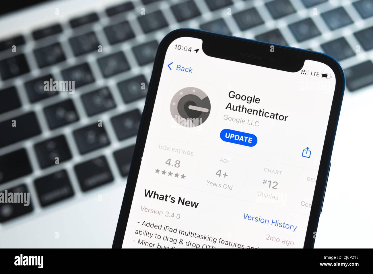 Google authenticator app hi-res stock photography and images - Alamy